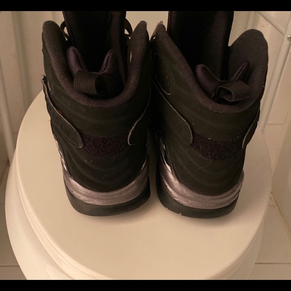 Jordan retro chrome 8s - Picture 3 of 5